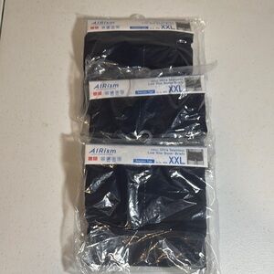 Uniqlo Navy Airism Seamless Boxer Brief